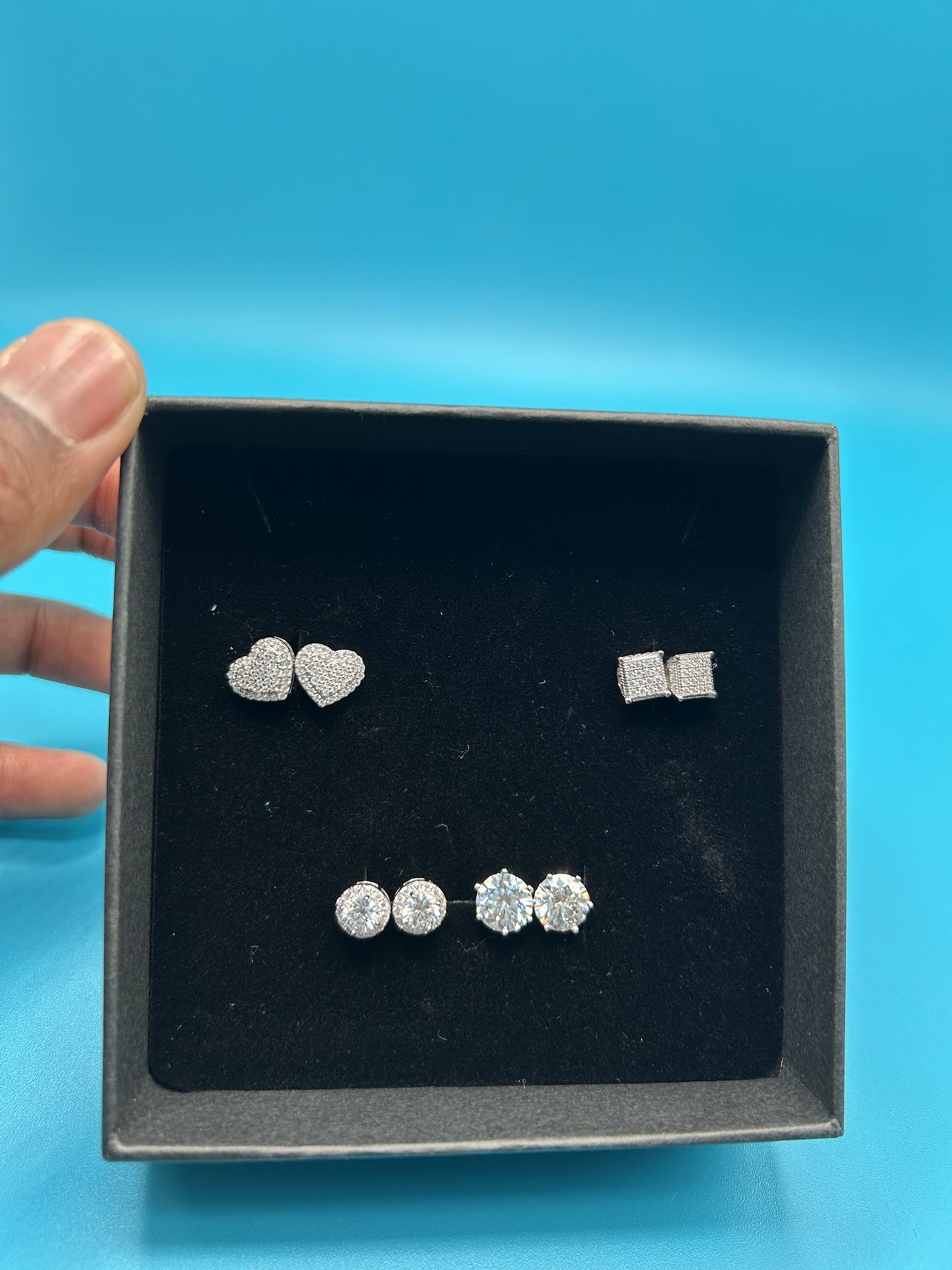 PASSES DIAMOND TESTER 💎Moissanite Earrings Men & Women Studs Squares Hearts