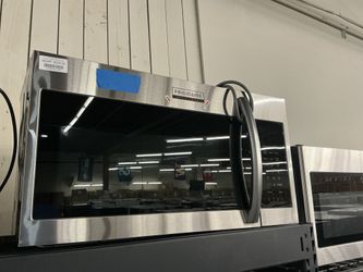 Frigidaire Gallery GMOS1962AF Over the Range Microwave (Open Box / Scratch & Dent)