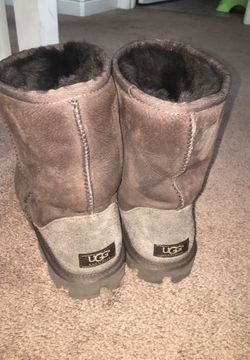 UGG boots size 8 in women’s