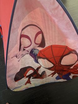 Spiderman tent crawl thru