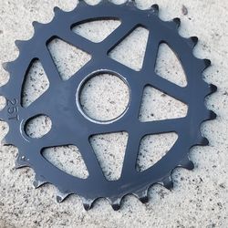 25t Trebol Sprocket Mid Good Condition Asking $15 Firm on Price 