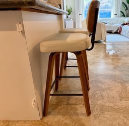 26” breakfast bar stools