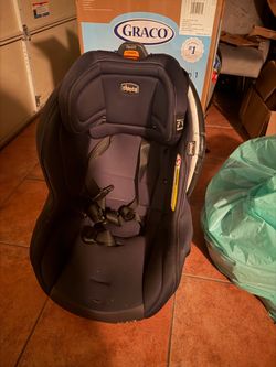 Chicco Convertible Car Seat