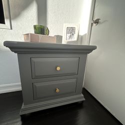 Vintage Nightstand Dresser Furniture 