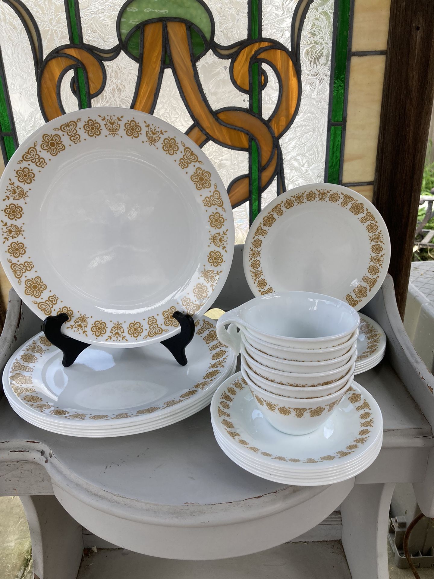 🌼Vintage Corelle ‘Butterfly Gold’ 24 Piece Set Dinnerware
