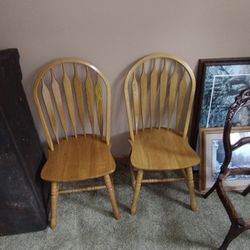 Brand New Dining Room Set With Four Chairs