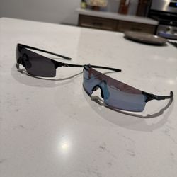 Sunglasses Oakley EV Zero black and blue 