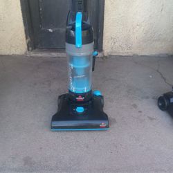 Bissell Power Force Helix Upright Vacume