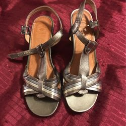NURTURE Metallic Leather Gold, Silver & Bronze 3" Wedge Sandals Size7.5