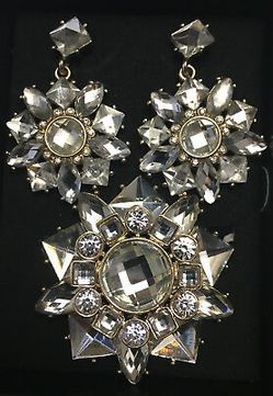 Earring and Brooch Giftset