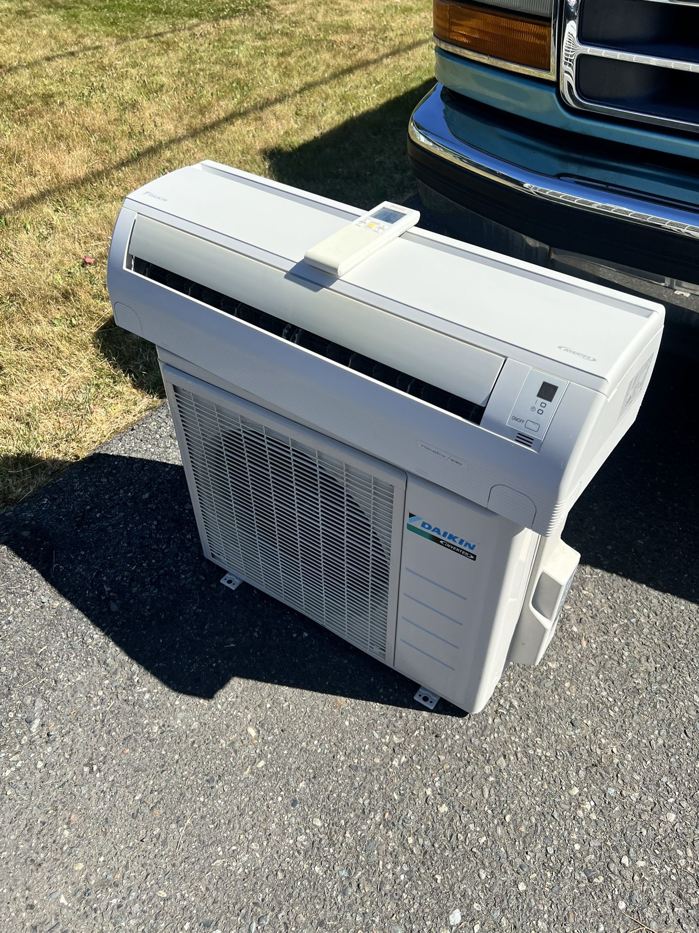 Daikin Heat Pump/Inverter