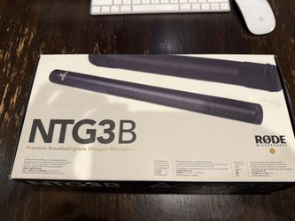 RØDE NTG3 Shotgun Microphone (NTG3B) – Film / Cinema Audio – Like New