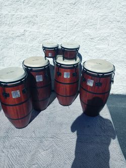 Set Of MARIANO CONGAS N BONGOS.