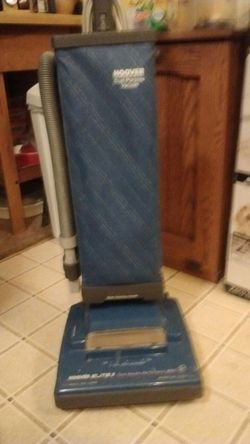 Hoover Elite bagged upright vacuum