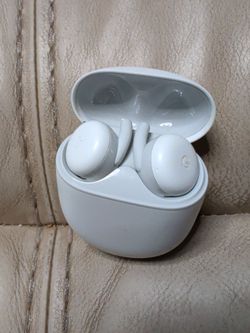 Google Pixel Buds Wireless Earbuds with Case