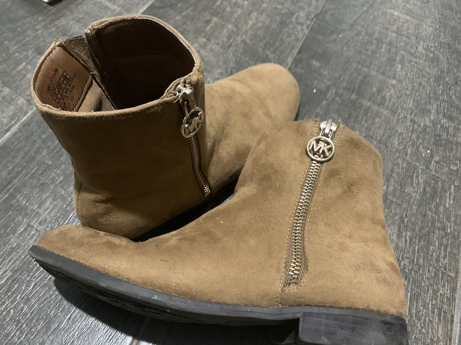 Michael Kors Ankle Boots Size 4