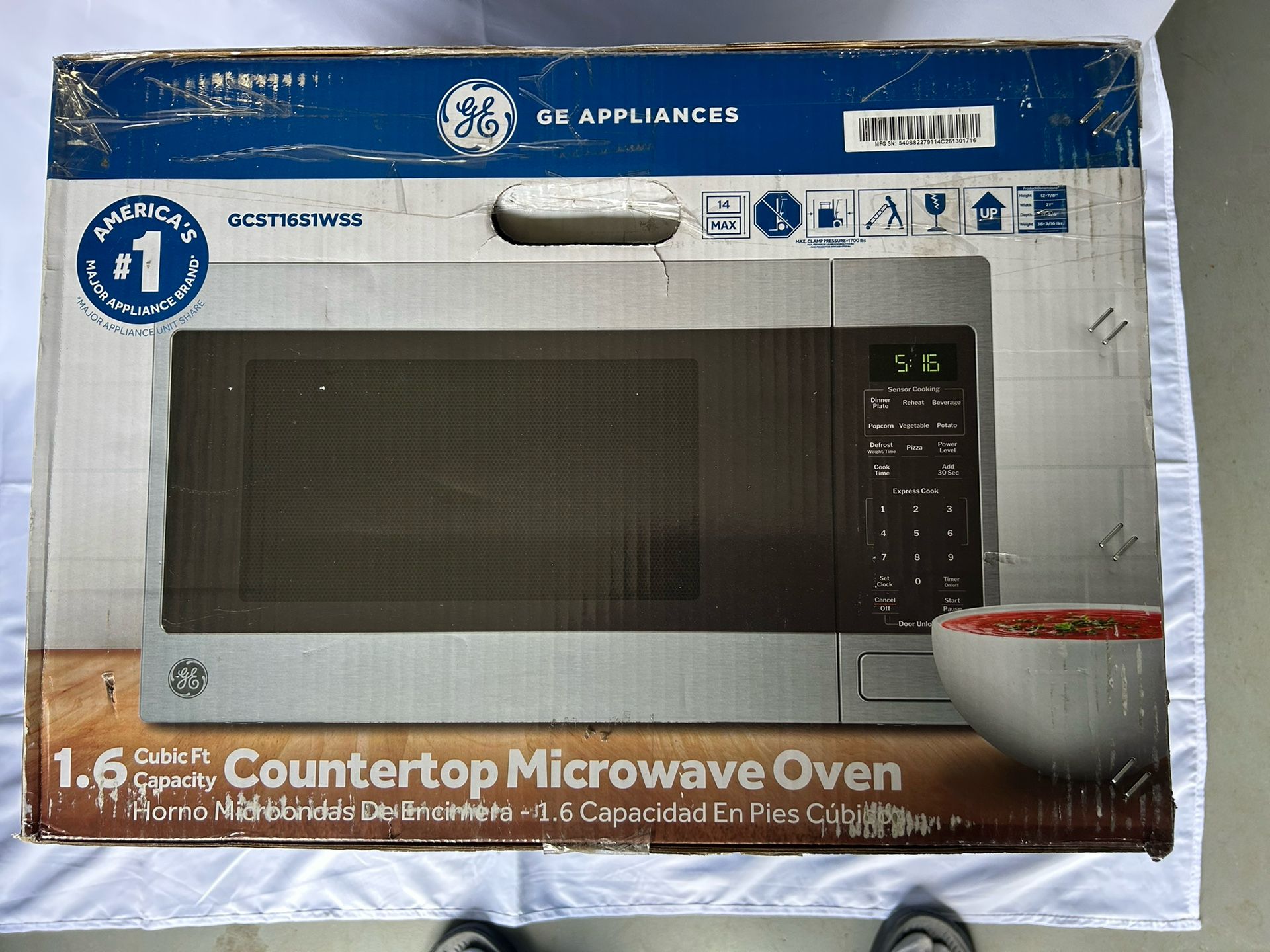 GE Countertop Microwave 1.6 Cu. Ft.