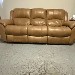 Beautiful double recliner leather Sofa Can Deliver 150
