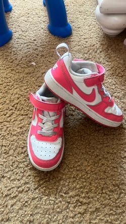 Nike Kids Mid-Top Sneakers Dark Pink and White