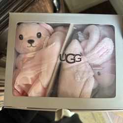 UGG Gift Set Toddler Size 4
