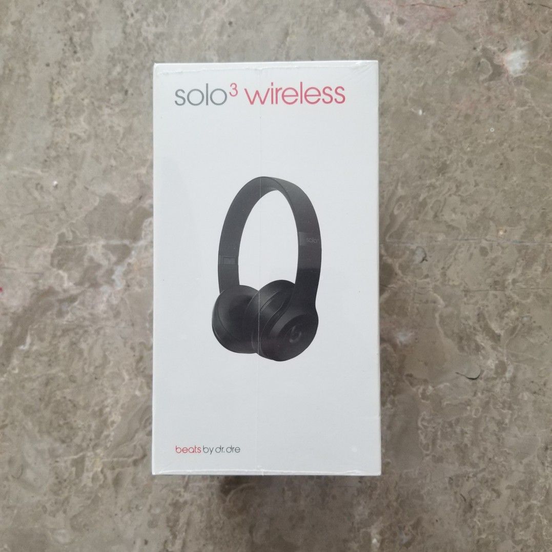 Beats solo wireless 3 black headphone