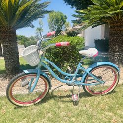 Girls Beach Cruiser