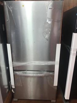 Whirlpool refrigerator Brand New