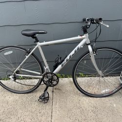 Fuji Hybrid Beginner Triathlon Bike