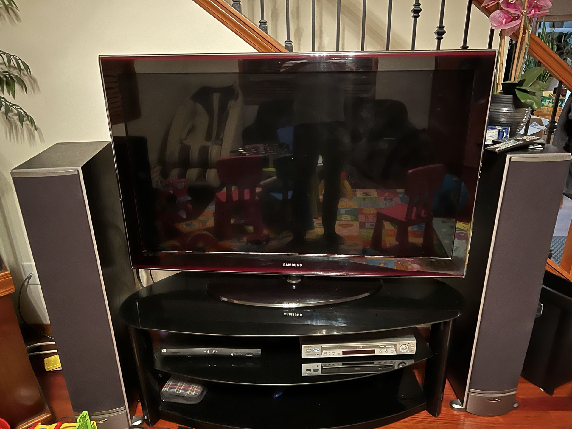 Tv, Speaker And Tv Stand