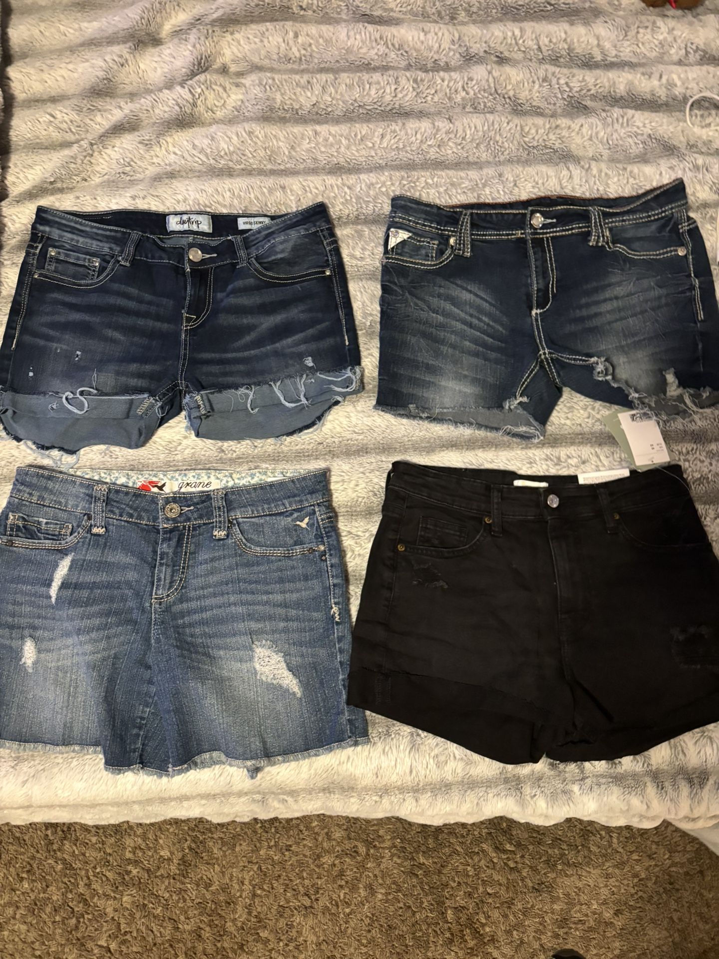 Ladies Jean Shorts Size 9/10