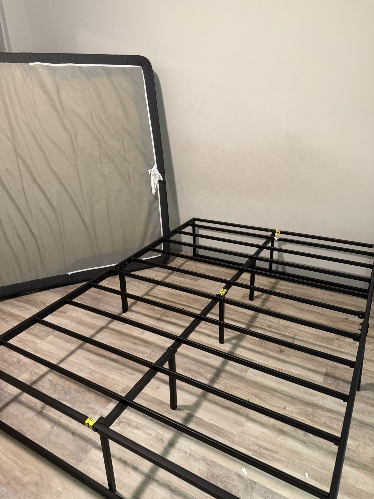 Twin Bed frame (metal)