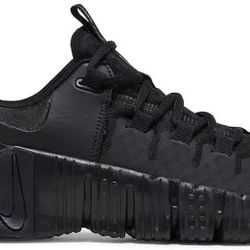 Women’s Nike Free Metcon 5 Size: 7