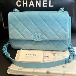 CHANEL My Everything Gradient Blue Ombre Shaded Quilted Caviar Medium Flap Bag Lacquered Metal Hardware