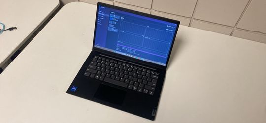 Lenovo G14 V5