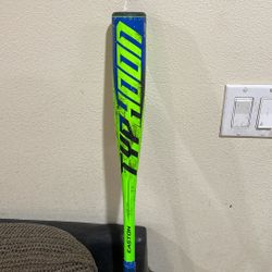 USA Easton  Typhoon Baseball Bat.