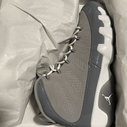 Brand New Cool Grey 9s Sz 10.5