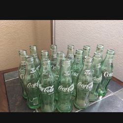 Antique Coca Cola Bottles 