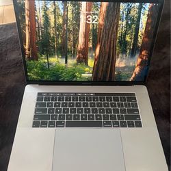 2019 MacBook Pro 15 2.4Ghz i9 32GB 1TB Storage OSX Sequoia
