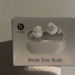 Beats Solo Buds 