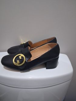Gucci loafers for woman size 7
