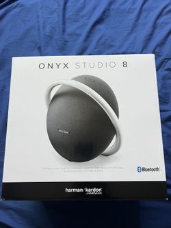 Onyx Studio 8