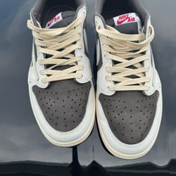 Used Travis Scott Jordan 1 Mocha Size 10.5