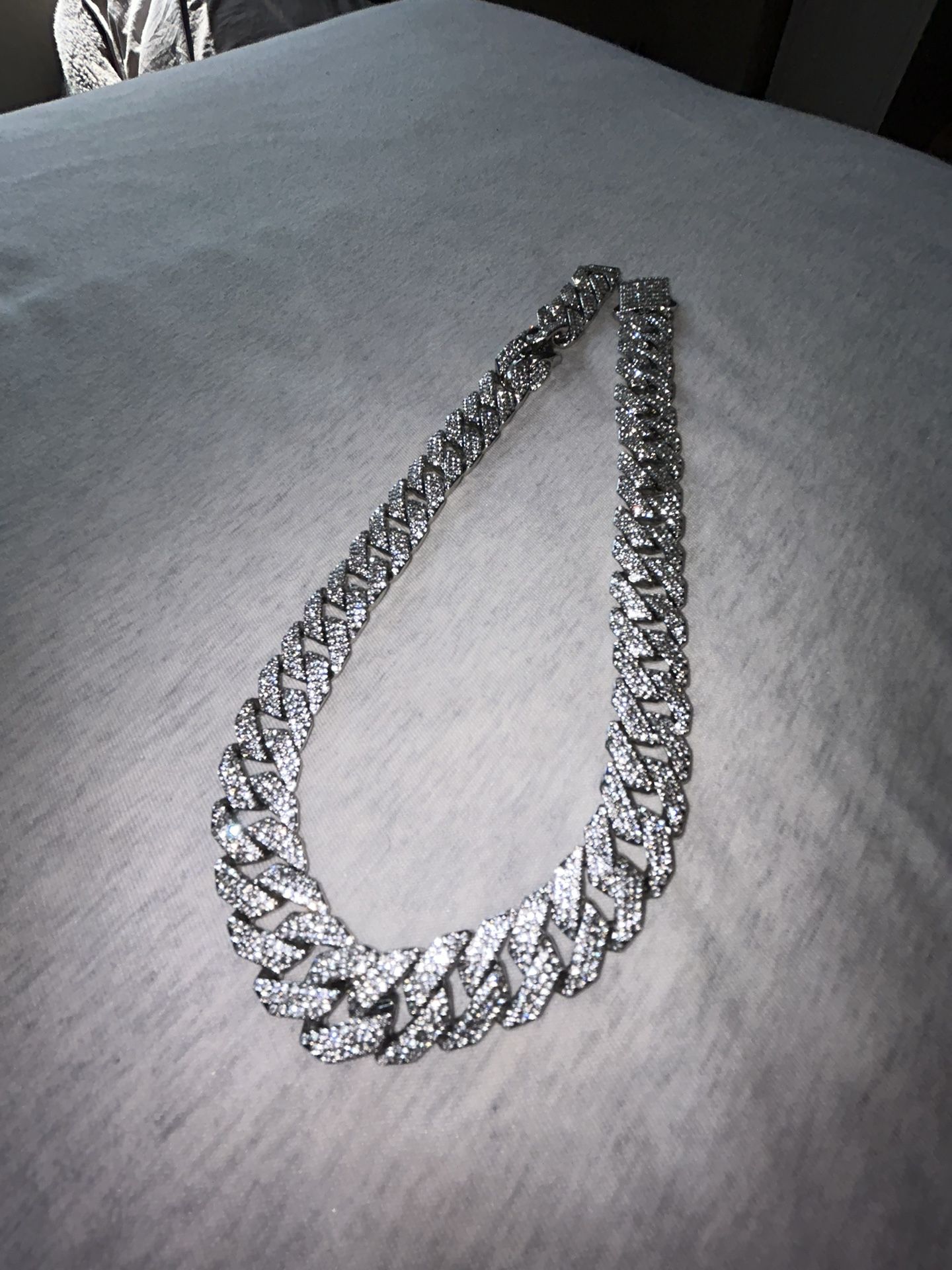 Cuban chain 