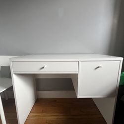 Desk & Chair