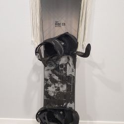 RIDE CO. SNOWBOARD 158cm W/ BURTON  CUSTOM BINDINGS