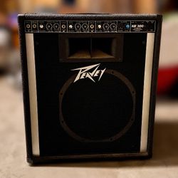 Peavey KB-300 Keyboard Amplifier