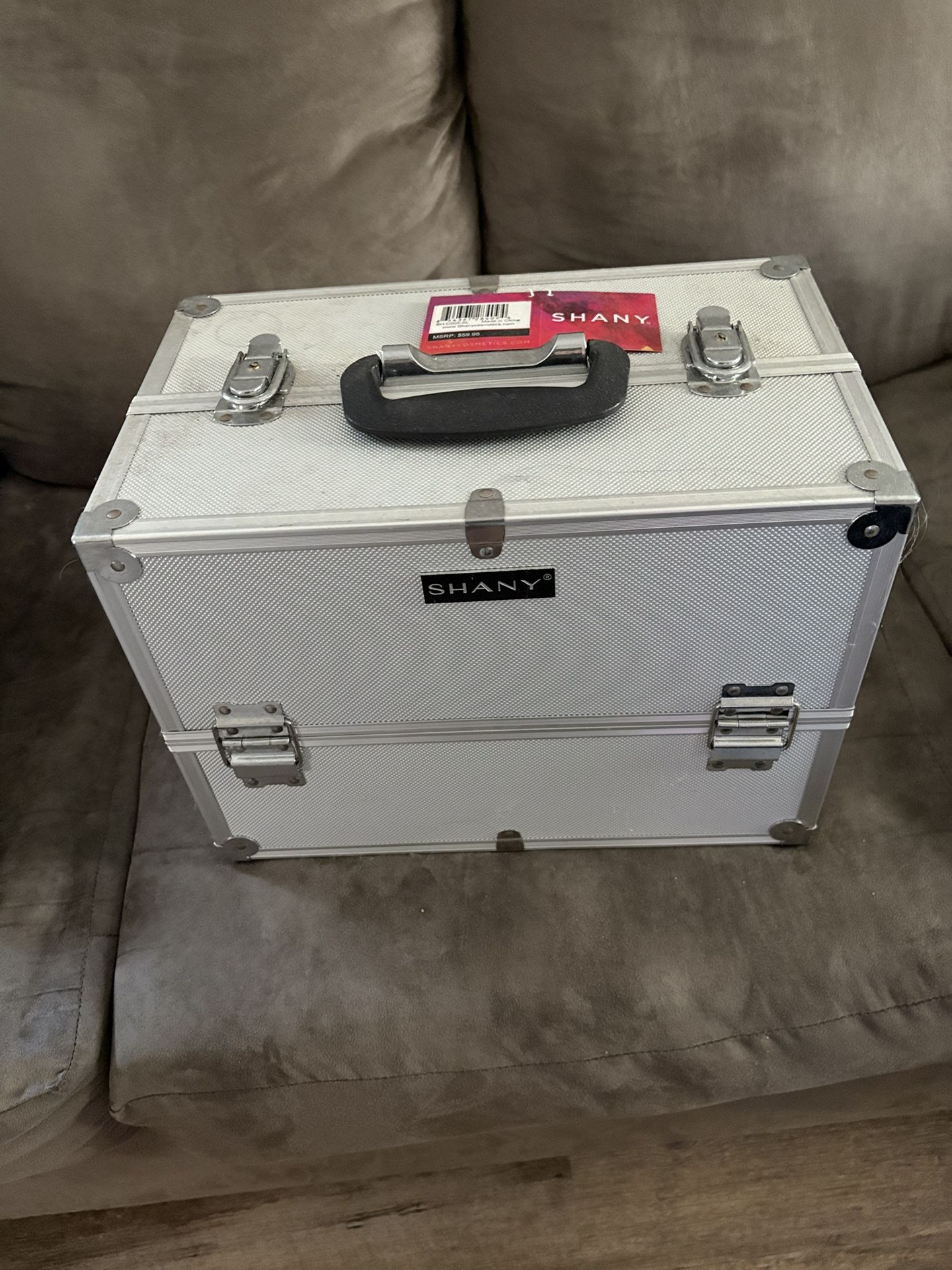 Locking Makeup Case