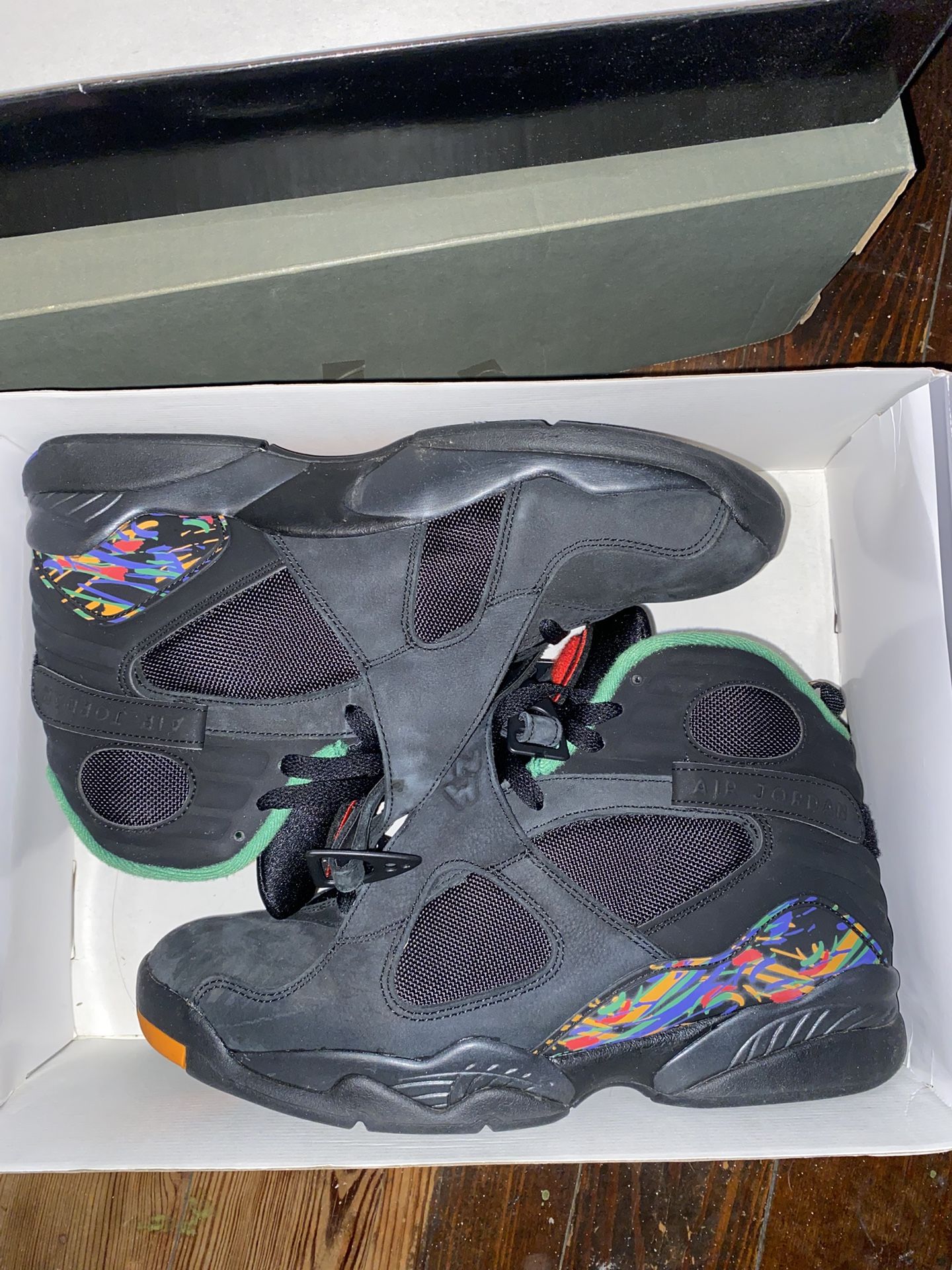Jordan 8 Tinker Air Raid