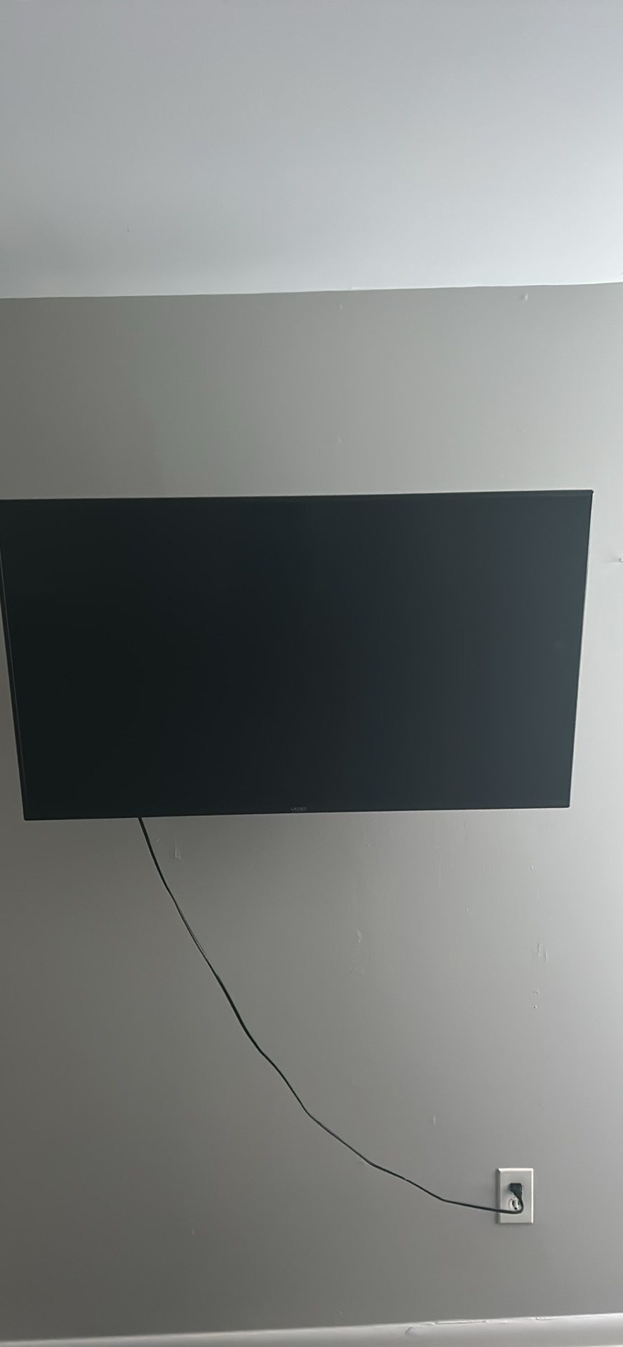 55” Smart Tv And Ps5 Two Controllers 