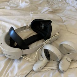 Meta Quest 2 With A Battery Pack And An Adjustable Wheel To Make It The Perfect Fit